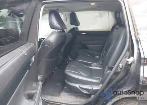 2021 Toyota Highlander Xle from USA, damaged, VIN 5TDGZRAH6MS063393